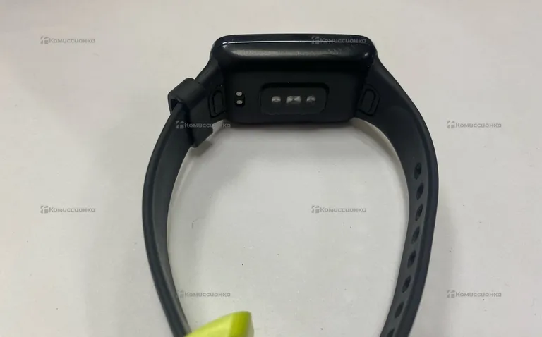 Часы  mi band 7 pro