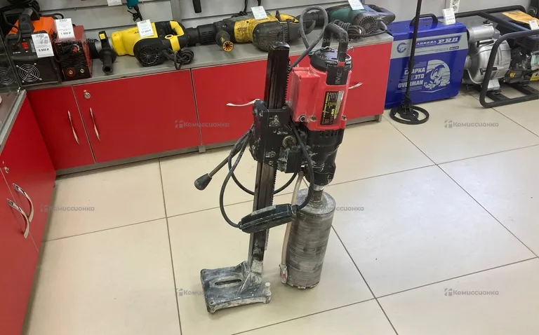 Установка алмазного бурения Messer.