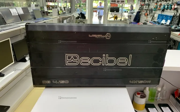 Усилитель  Ural Decibel 4.150