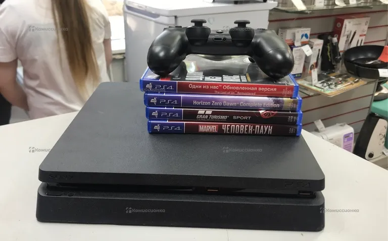 Приставка Sony ps 4 slim 1tb