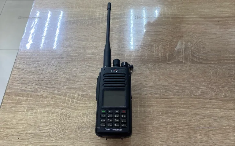 Рация  tyt md-uv390