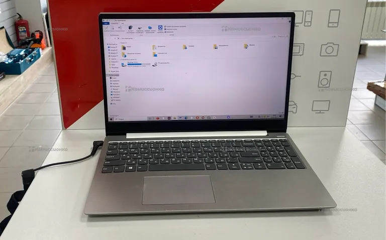 Ноутбук Lenovo 330S