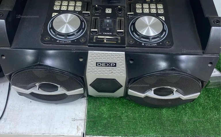 Колонка  Dexp v700