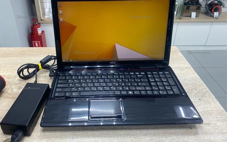Ноутбук  MSI MS-16GA