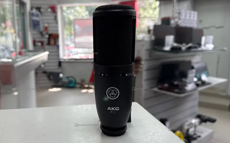 Микрофон AKG P120