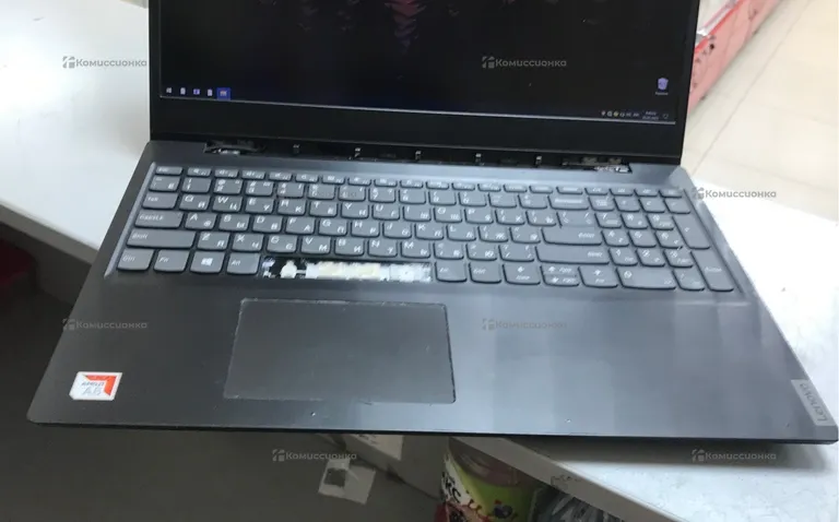 Ноутбук Lenovo