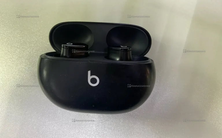 Наушники Beats Studio Buds
