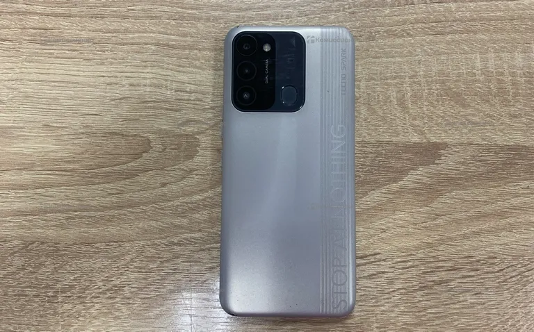 Tecno Spark 8C 4/64GB