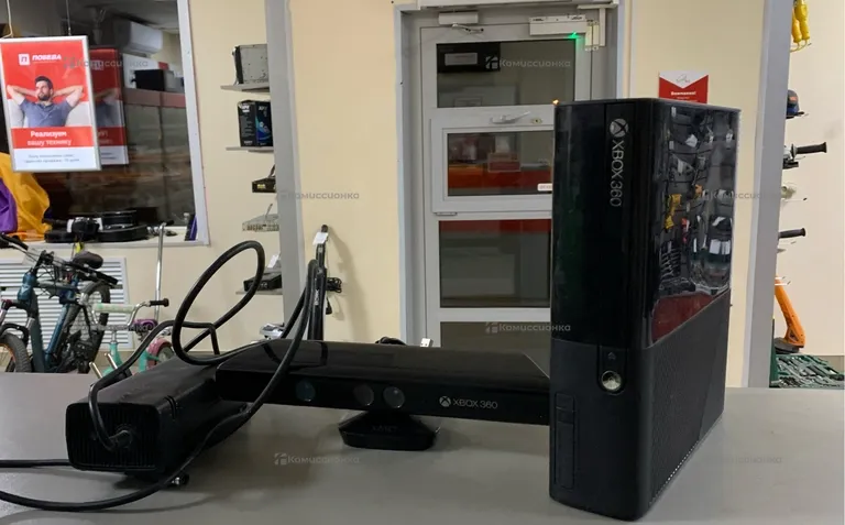 Приставка Xbox 360E 500 Gb