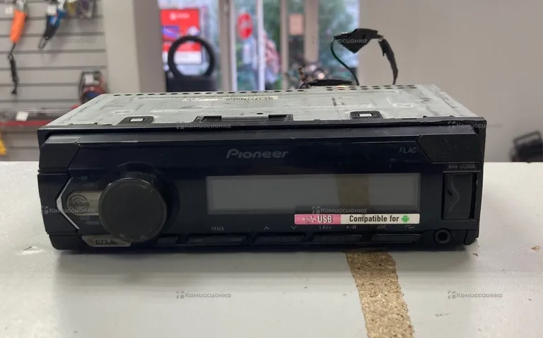 Автомагнитола  - Pioneet MVH-S120UB