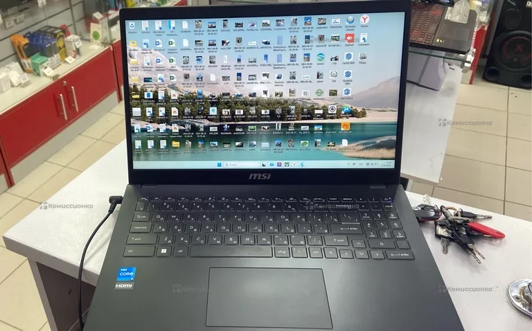 Ноутбук  MSI MODERN 15