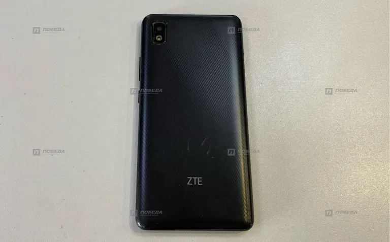 ZTE Blade L210