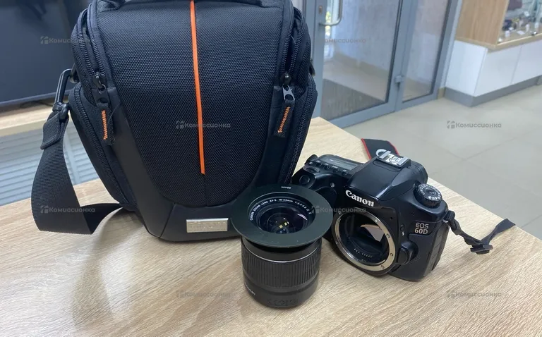 Фотоаппарат Canon EOS 60D