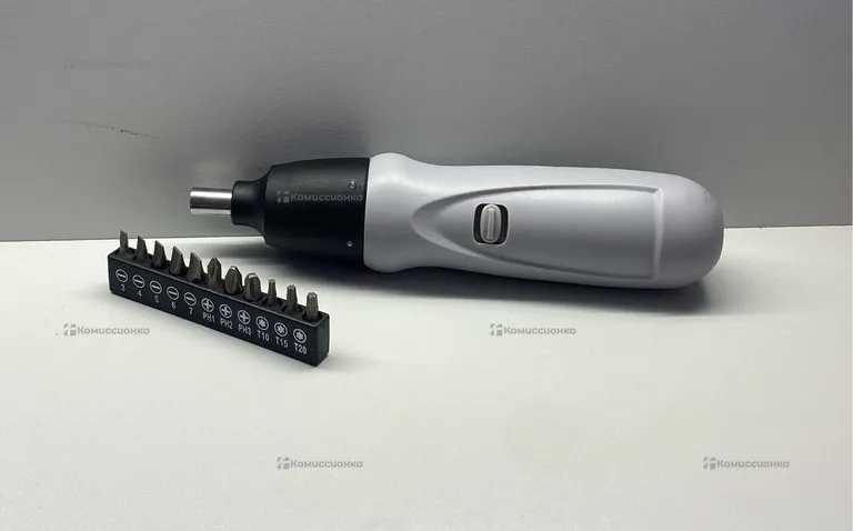 Отвертка на батарейках MasterHand