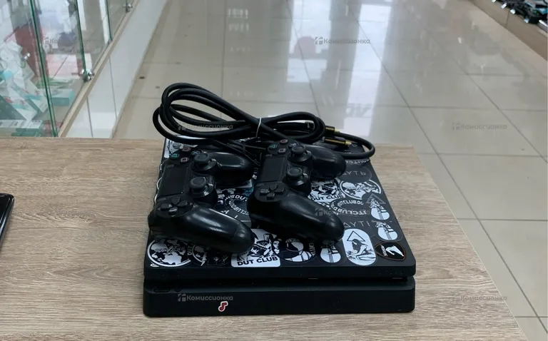 Приставка Sony PS4 Slim 1TB