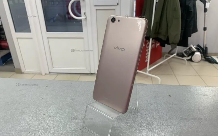 VIVO Y71 6/128Gb