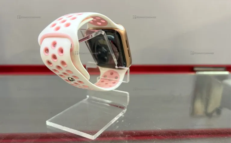 Часы  Apple Watch 6 40mm