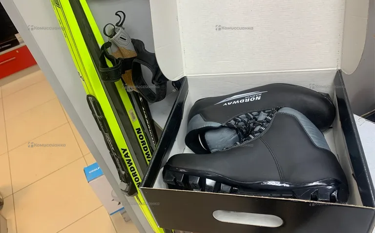 Лыжи NORDWAY SPORT N + палки, ботинки 43р
