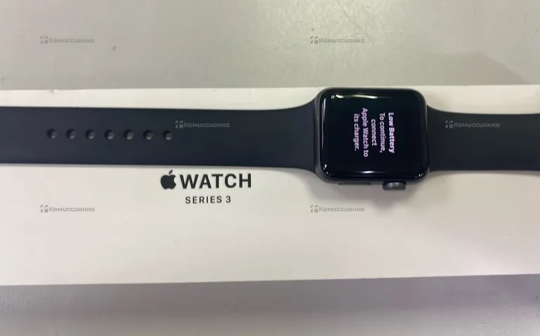 Часы Apple Watch 3 38