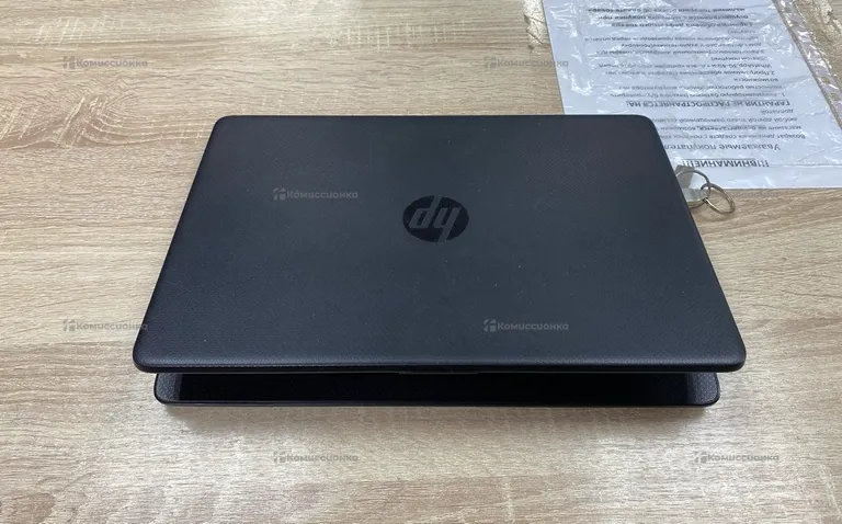 Ноутбук  HP 14s-DQ3004ur