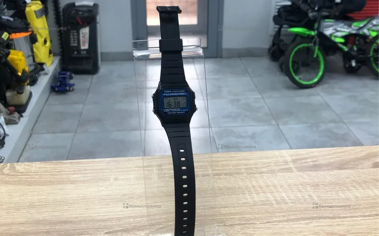 Часы  Casio F-105