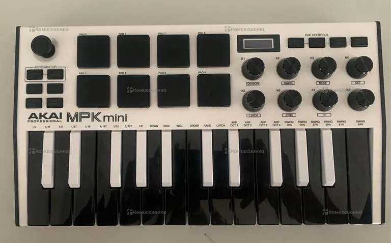 Медиа клавиатура MPK mini