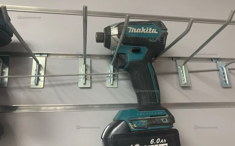 Гайковерт makita DTD153ZJ