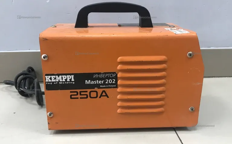 Сварочный инвертор Kemppi Master 202