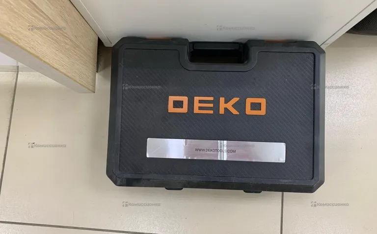 Перфоратор DKH850W