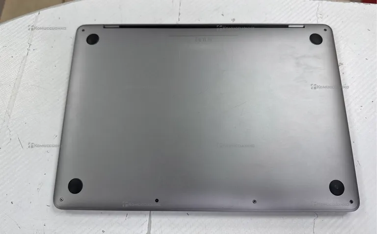 Ноутбук Apple MacBook Pro (13-inch, 2017)