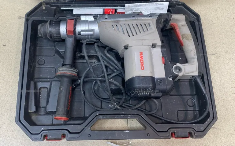 Перфоратор CROWN ct18215V
