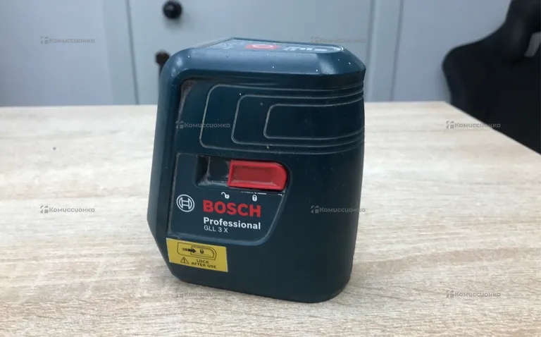 Лазерный уровень  Bosch GLL 3X
