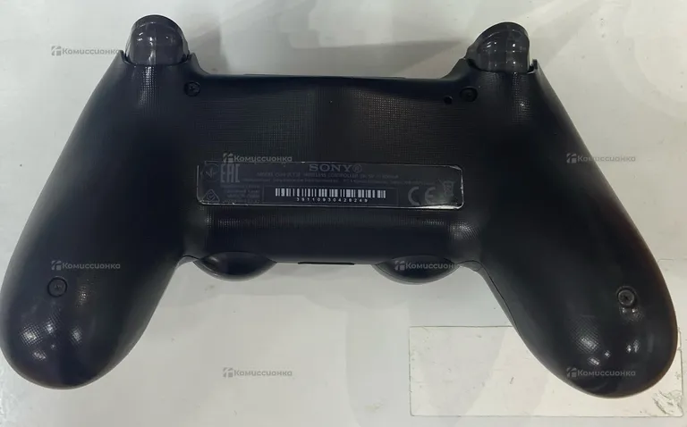 Геймпад PS4 DualShock 4