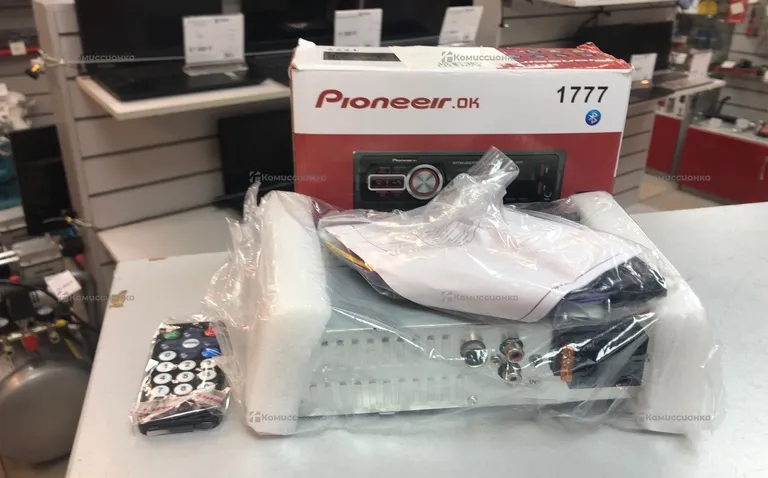 Автомагнитола pioneer 1777