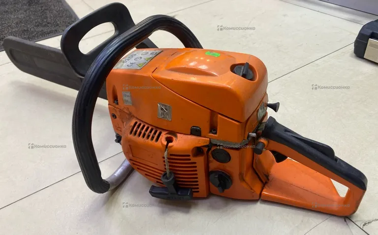 Цепная бензиновая пила Husqvarna 5200