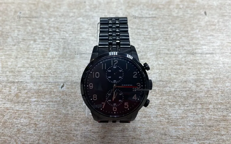 Часы Fossil