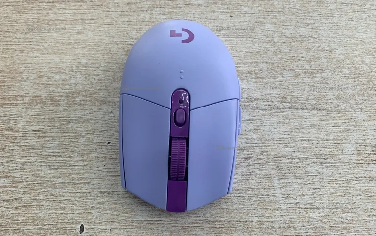 Logitech G304