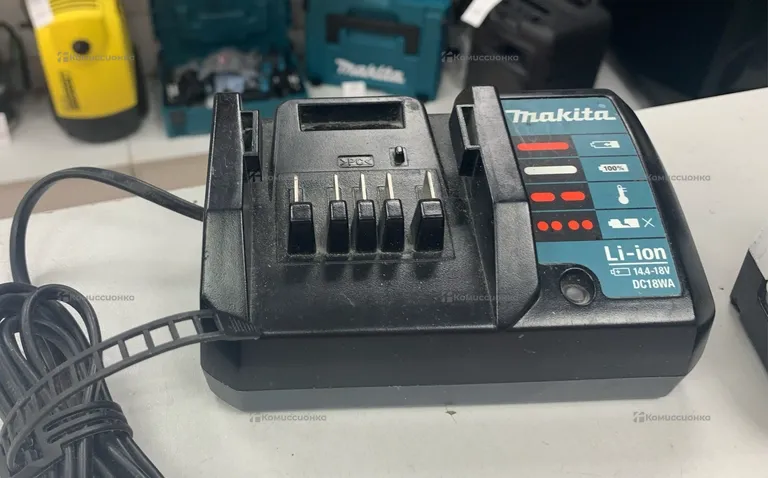 дрель шуруповерт makita, сер.№ DF4570D