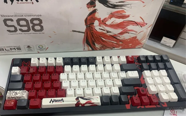 Клавиатура  bloody s98