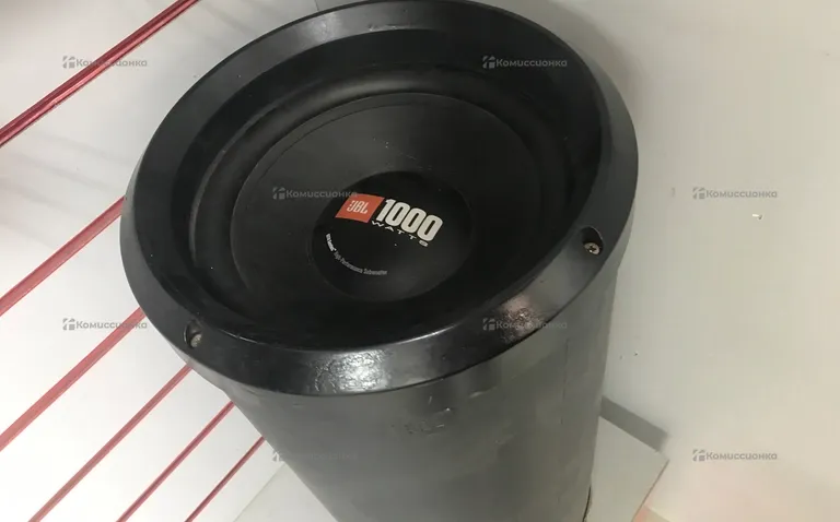 Сабвуфер JBL 1000WATTS