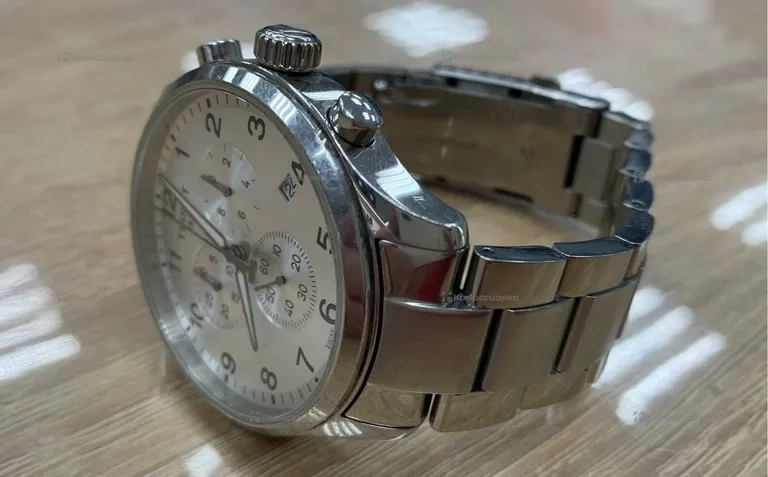 Часы  TISSOT T116617A.