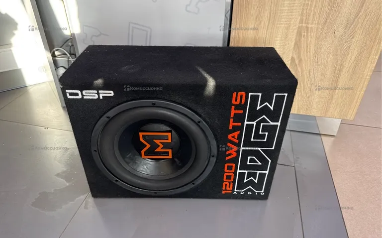 Сабвуфер  Edge 1200