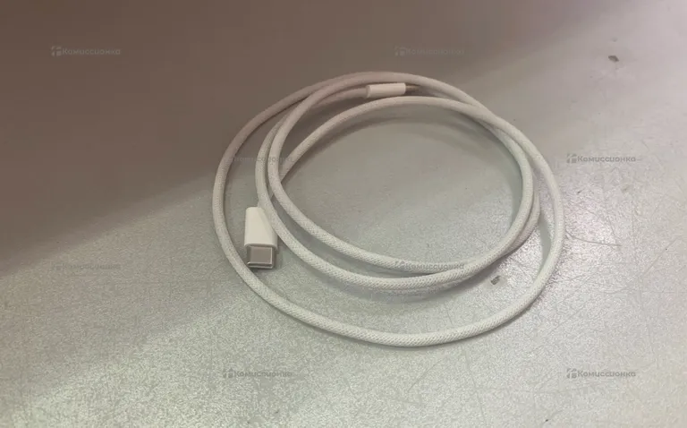 Провод оригинальный от Iphone 16