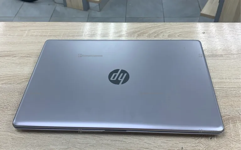 Ноутбук  HP 470 G7