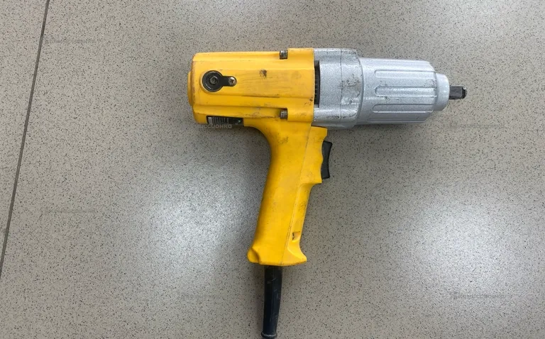 Электрический ударный гайковерт Skytools SK9000