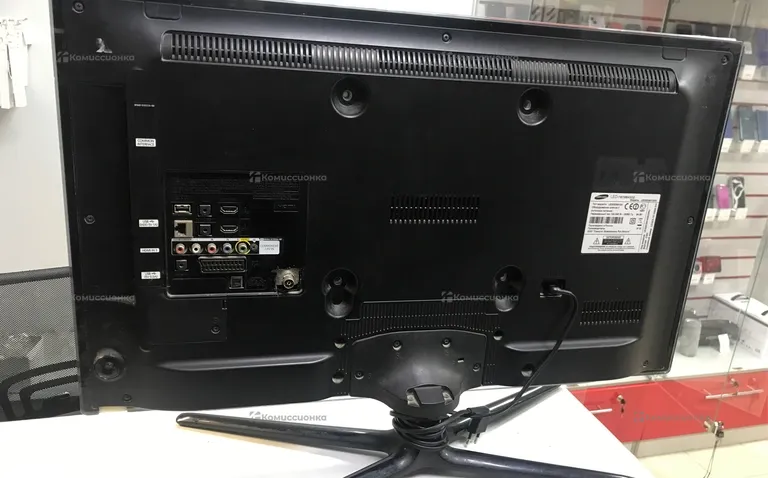 Телевизор Samsung UE32ES6100
