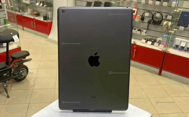 Планшет Apple iPad 9 поколения 64gb