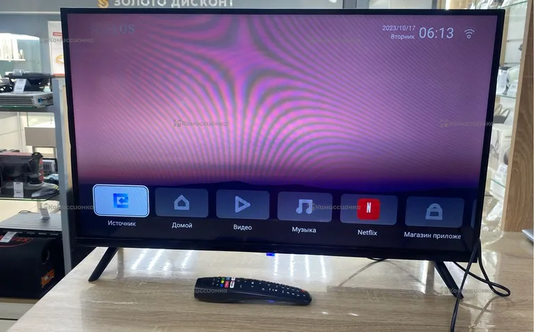 Телевизор SMART TV. OLED TV 32