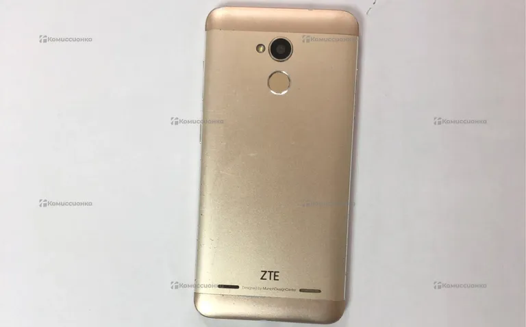ZTE Blade V7 Lite V0720