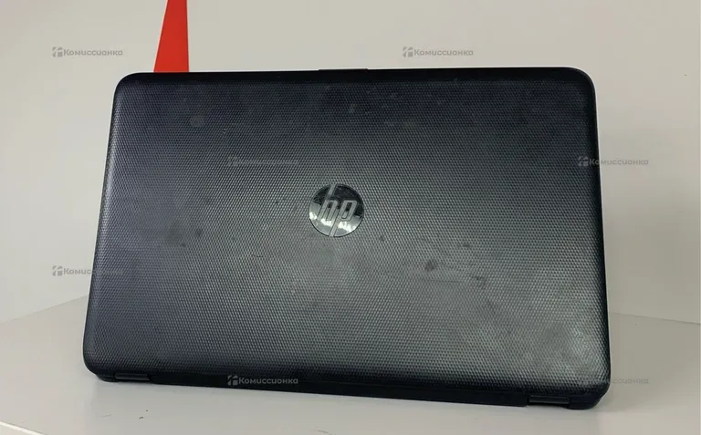 Ноутбук HP 15 (E2-6110/8GB/64GB)